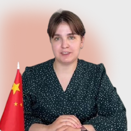преподаватель китайского языка - Юлия
